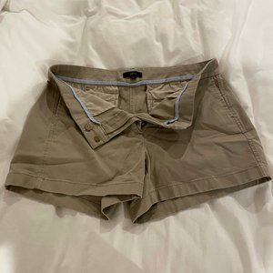 Like New JCrew 4" Chino shorts size 10 khaki